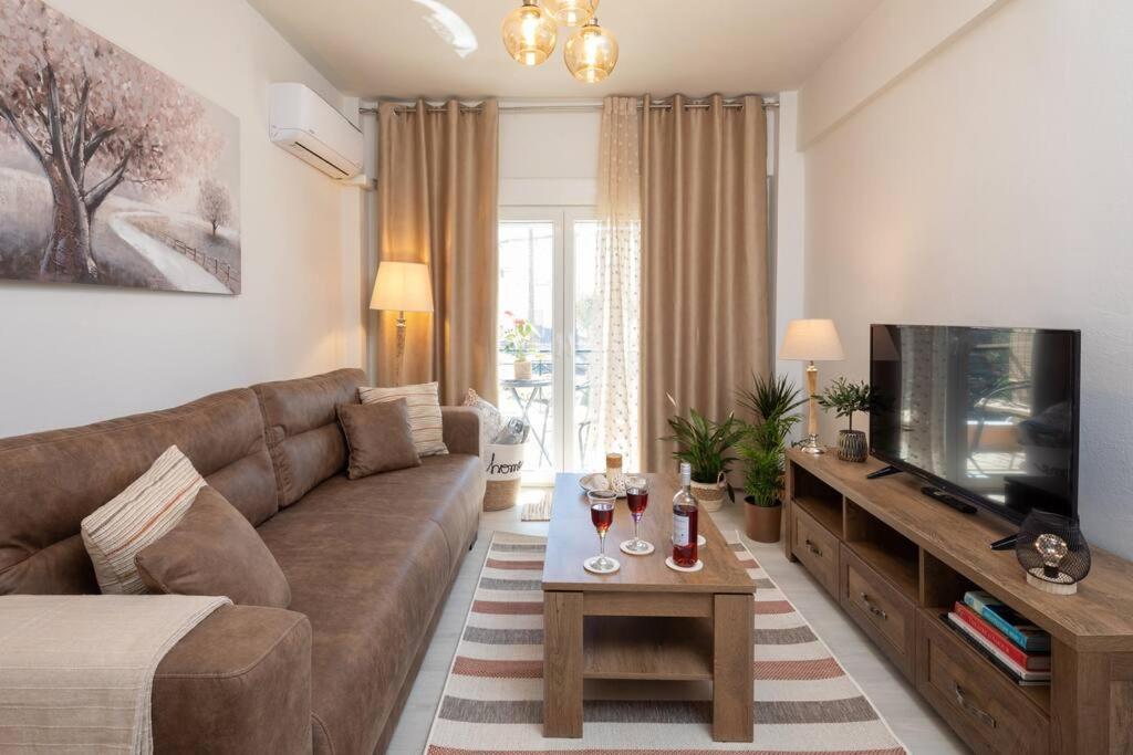 Afrodite'S Cosy And Lovely Apartment Alepou Exteriör bild